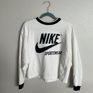 Nike Sportswear crewneck sweatshirt